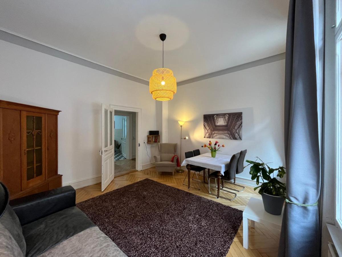 Haus Mittendrin Neustadt an der Weinstraße Exterior foto