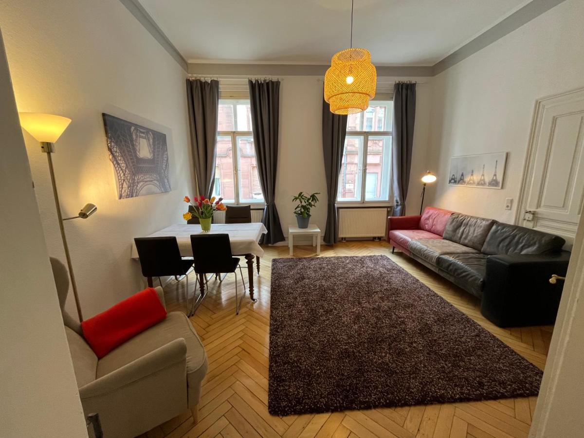 Haus Mittendrin Neustadt an der Weinstraße Exterior foto